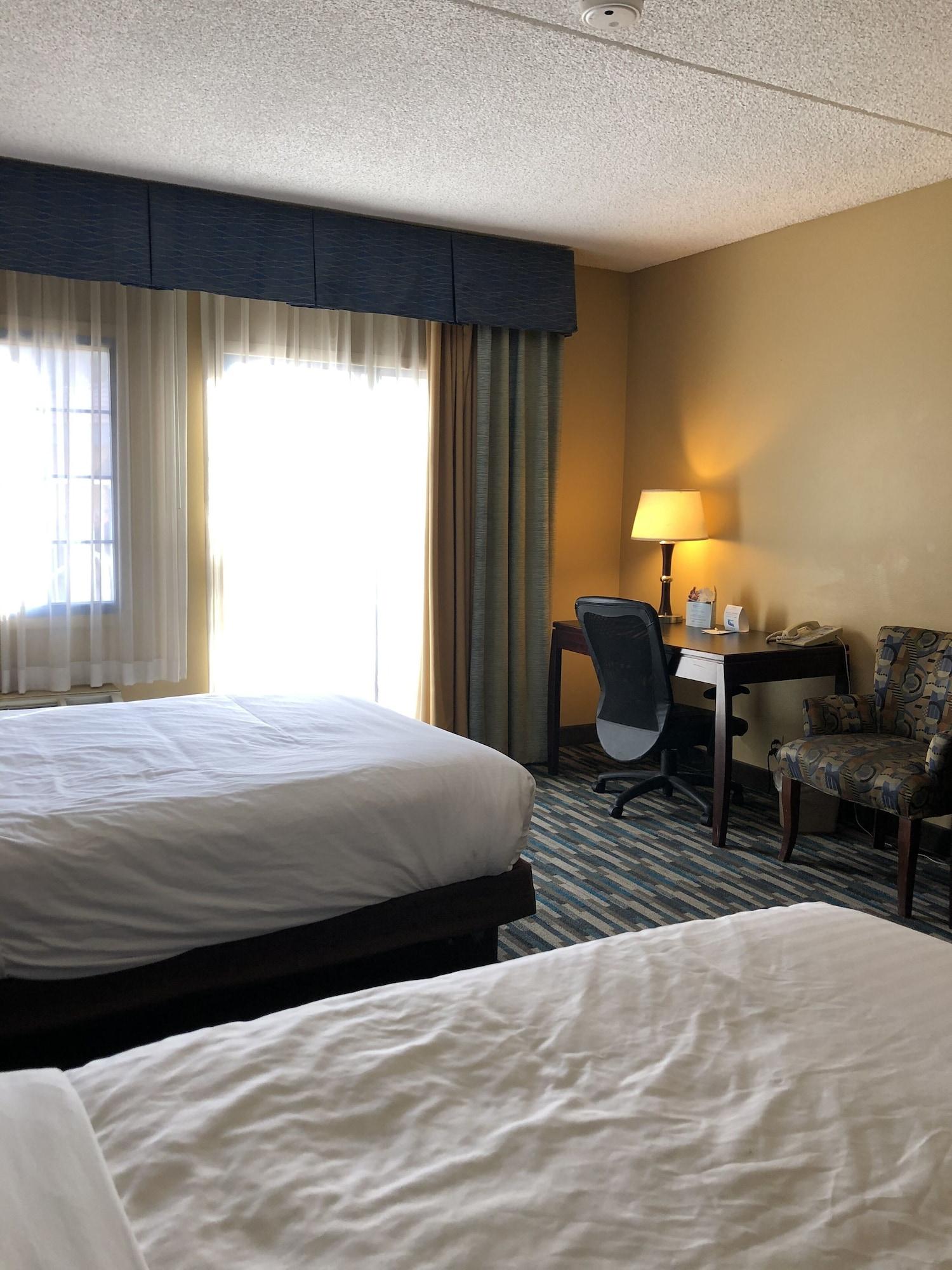 Days Inn & Suites By Wyndham Mesa Near Phoenix Екстер'єр фото