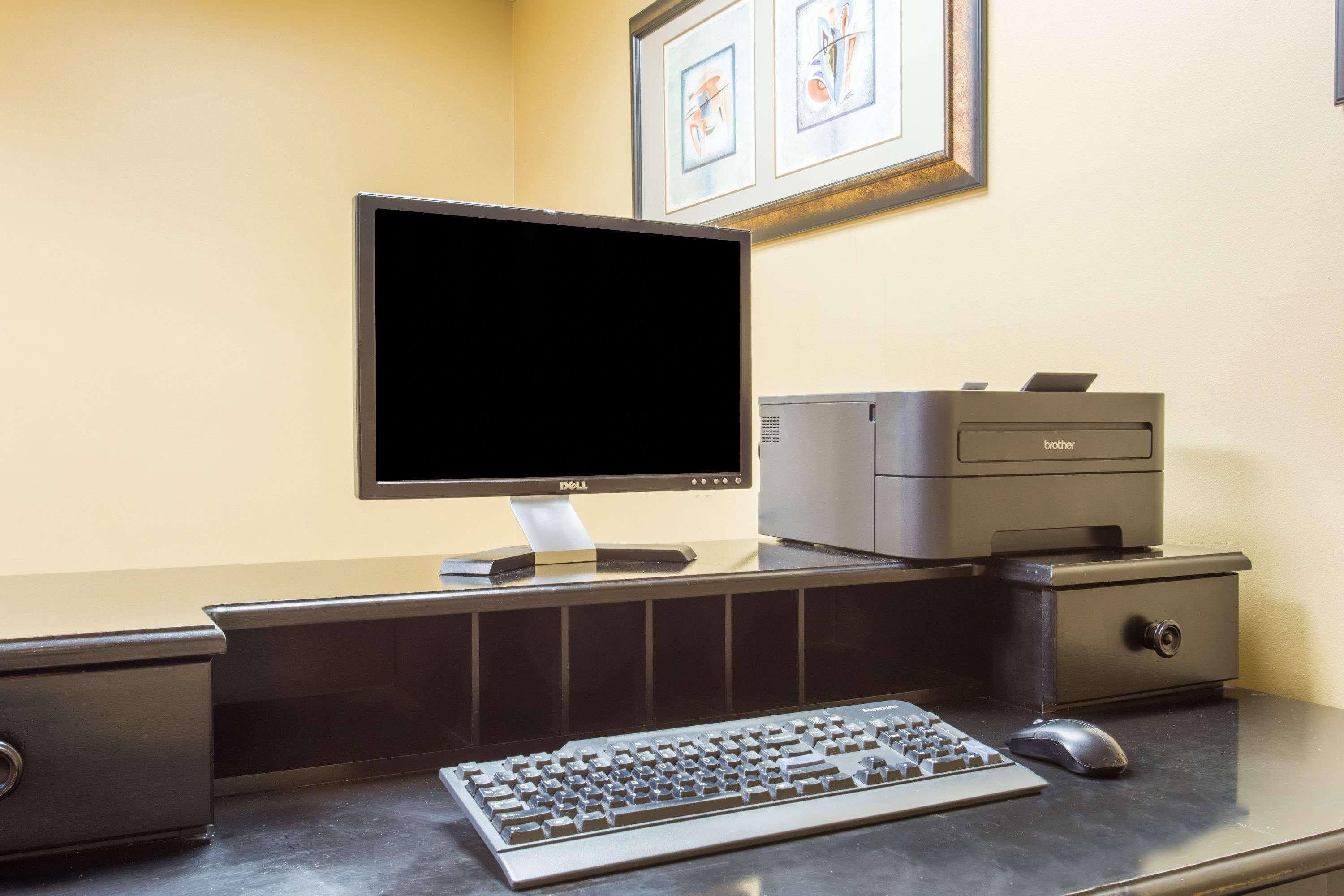 Days Inn & Suites By Wyndham Mesa Near Phoenix Екстер'єр фото