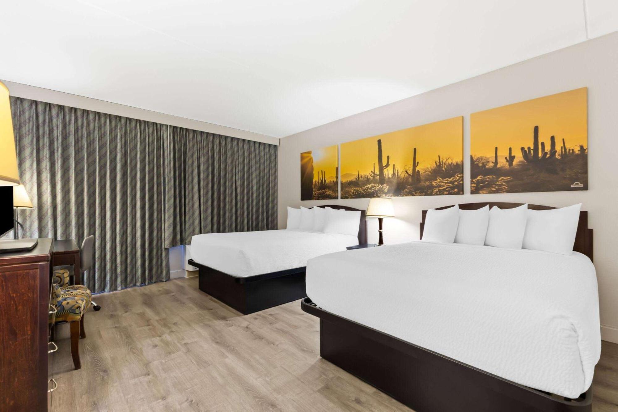 Days Inn & Suites By Wyndham Mesa Near Phoenix Екстер'єр фото